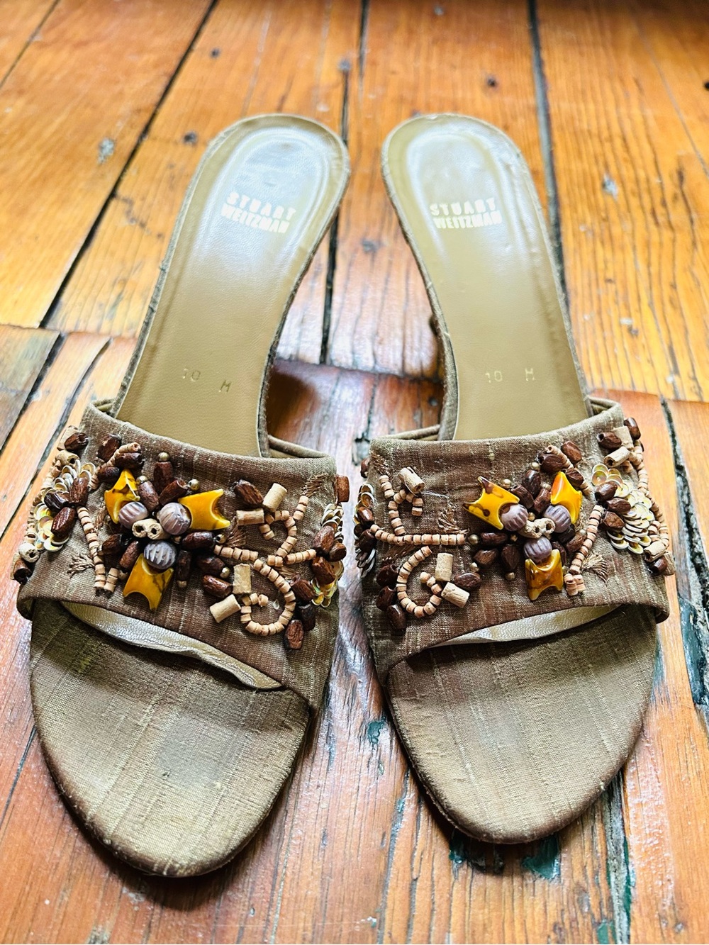 Stuart Weitzman embellished silk mule sz 10